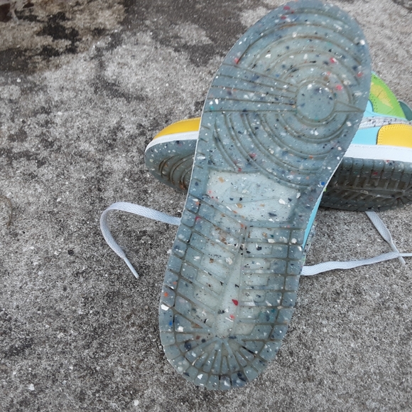 Jordan 1 recycled grind size 2y - Picture 4 of 6